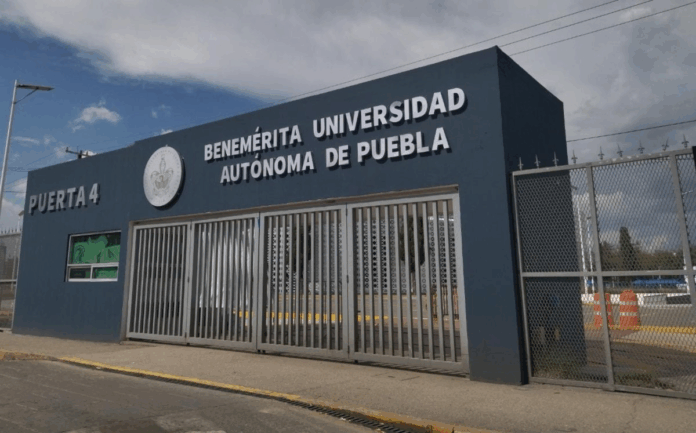 Becas BUAP