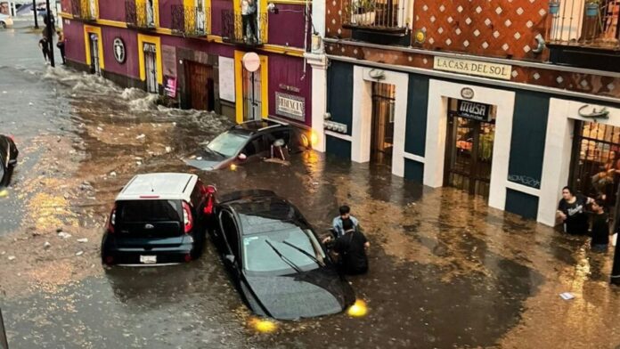 Fotografías y videos compartidos en redes sociales muestran la magnitud del desastre