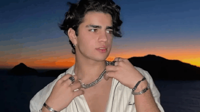 Conoce quién es Aaron Mercury: influencer y cantante mexicano, su origen en TikTok, su participación pública y por qué se ha convertido en figura mediática.