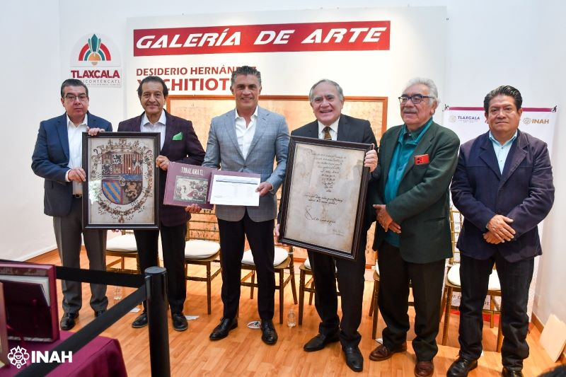 El INAH donó al Ayuntamiento de Tlaxcala el Manuscrito de Glasgow y otros documentos históricos, además de inaugurar la Biblioteca Comunitaria “Xinachtli Tlamatiliztli” en Quiahuixtlán con más de 2,000 libros.