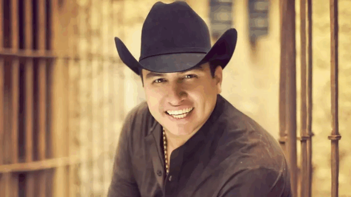 Julión Álvarez se presentará en la Feria de Tlaxcala 2025 con su gira “Este Soy Yo Tour”. Conoce cuándo será el concierto, dónde conseguir boletos y cómo llegar al recinto.